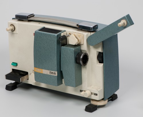 Projektor kinematograficzny.